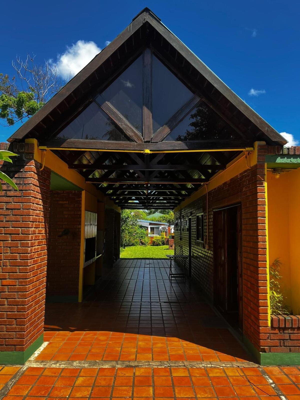 イトゥサインゴ Casa Quinta - Rincon Santa Mariaヴィラ エクステリア 写真